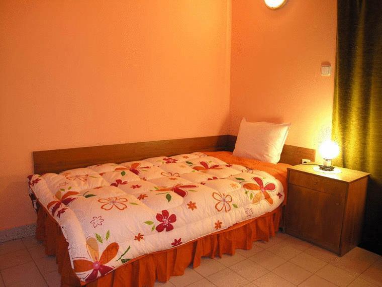 Hotel Vesta Kazanlŭk Room photo